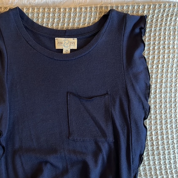 Jun & Ivy Navy Tank Top (size xs) - Picture 2 of 5